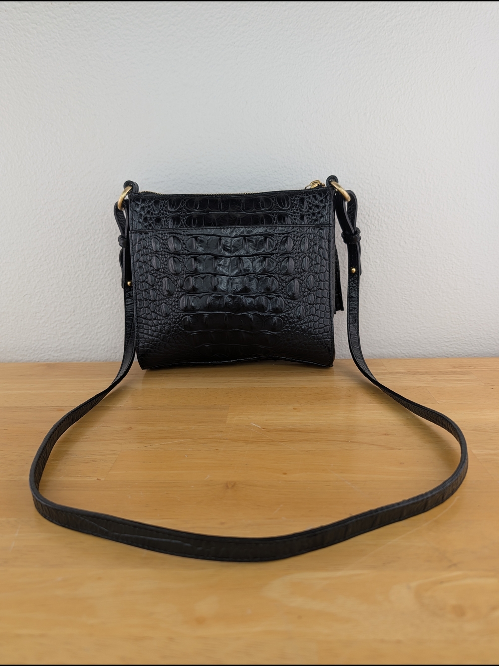 Brahmin Mimosa Manhattan Black Croc-Embossed Leather Crossbody Bag Tassel Detail - Picture 3 of 16